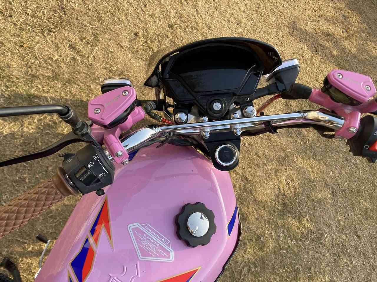 سلام عليكم
دراجه سيڤان موديل ٢٠٢٥
ماشيه قليل كلش نضيفه مكفوله من كل شي 
مكاني بغداد الراشديه 
السعر ٨٥٠وبيه مجال قليل
***********
