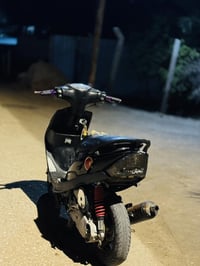 للبيع السعر خاص او ع رقم 07779858897