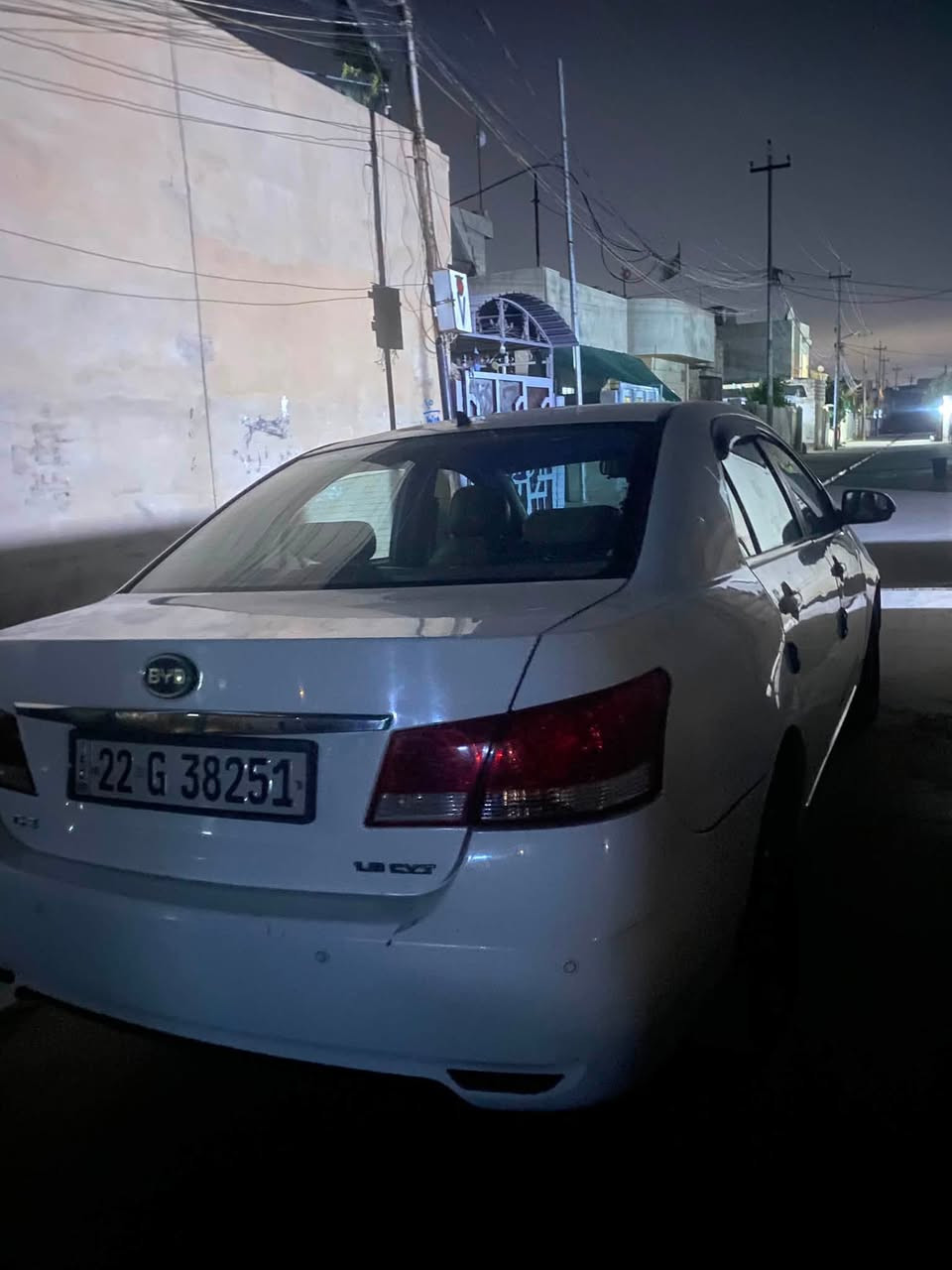سلام عليكم BYD G3 موديل 2014 كير توماتيك ومحرك شرط بلادي ممحور  تبريد شغال رقم اربيل مسطره هزه جديده سنويه ساقطه تحويل مباشر مكان السياره موصل  الرقم ***********
