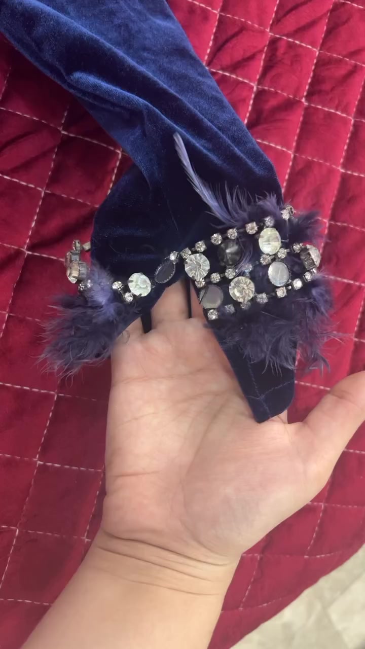 الاسعار على 30 الف بنات بس الرايده تكتبلي وتدلل
عنواني بغداد
فستان نيلي قديفة مرصع ب كرستال مع جاكة اماميه
قياس 38
فستان بنفسجي جاكة خلفيه قياس 38


**إذا كنت صاحب هذا الإعلان وتريد حذفه لأي سبب، رجاءا أرسل رسالة إلى الدعم الفني**