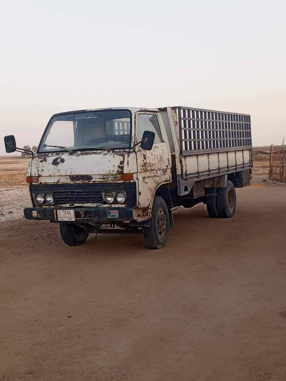 سلام عليكم
دانيه للبيع موديل ٨٢ شرط مداور رقم نجف 
السعر ٤ ملاين ونص وبيه مجال قليل محرك بانزين 
محرك كير اكسل مكفولات والكشر شوف العين 
مكان السيارة الرميثه الخاص مفتوح


**إذا كنت صاحب هذا الإعلان وتريد حذفه لأي سبب، رجاءا أرسل رسالة إلى الدعم الفني**