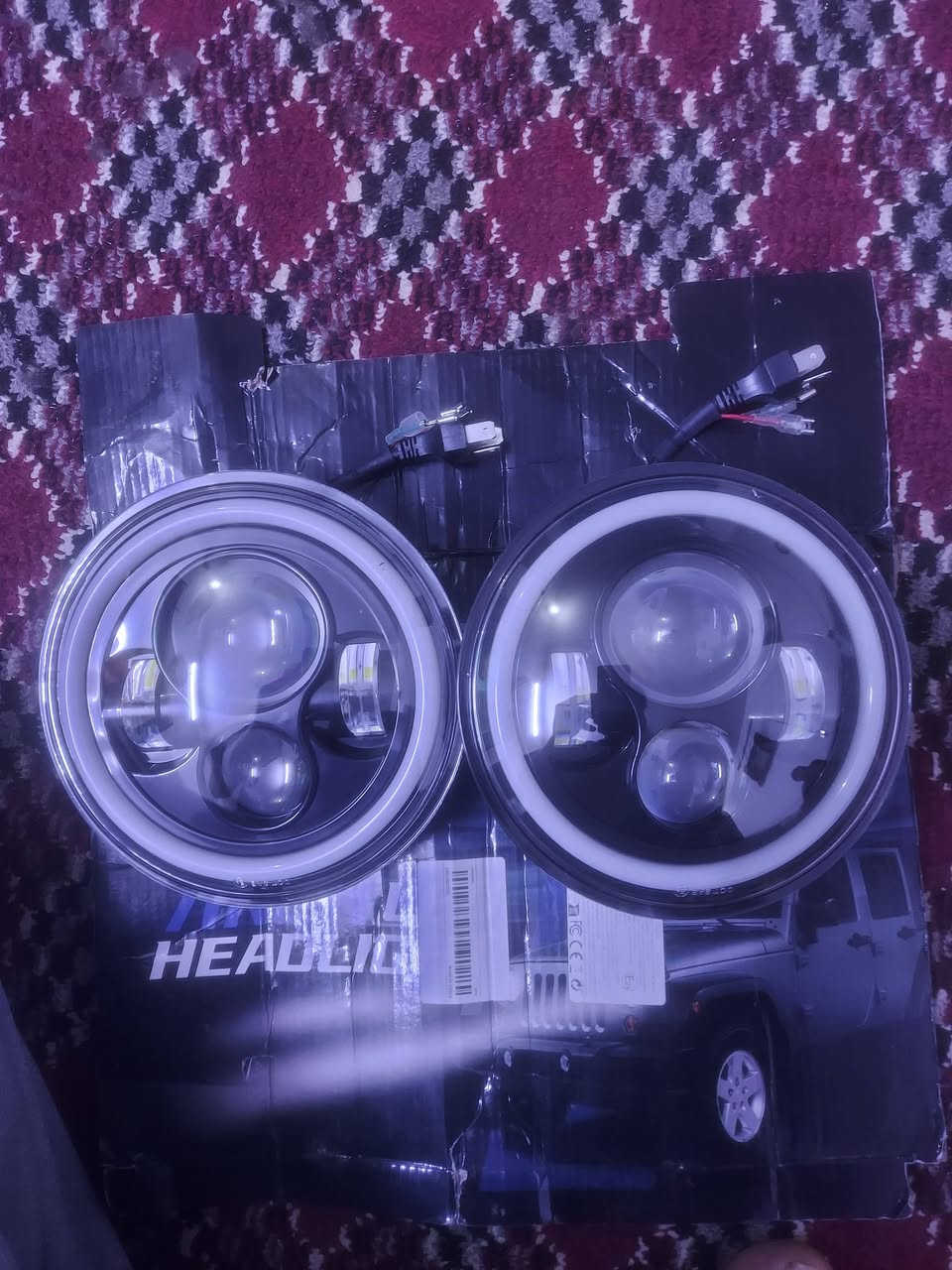 عدسات بهاذة الشكل سعر ٧٥ توصيل موجود.كل محافضات العراق امزون دي احل ال اصلي  *********** ديوانية
