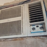 سبلت عامودي • ٣طن • ميديا مستخدم سنه