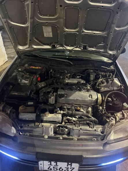 السلام عليكم هوندا سيفك ياباني 🇯🇵 كير اوتو رقم انكليزي بغداد شرط تحويل ويل BBS داش كام غرفه نظافه فوول كلشي بيه شغال موديل 1994 السعر 42 وبيه مجال ***********
