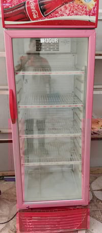 ثلاجة • نضيفه • ممكن تفاوض