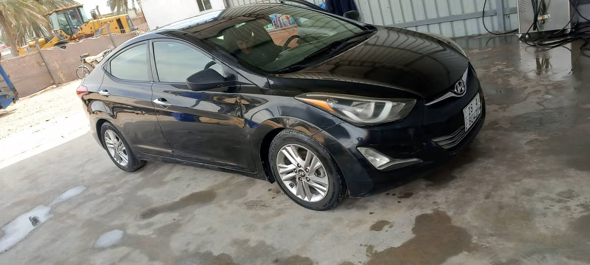 سلام عليكم النترا موديل 2015 امريكي حادثها بس بنيد وباقي مكفولة سياره جاهزه من كير  مكينه وحداديه تخم تاير تبريد كله جديد تحويل ثاني رقم انجليزي سنويه 30 السعر 93 وبيها مجال بسيط مكان احله بابل نادر ***********
