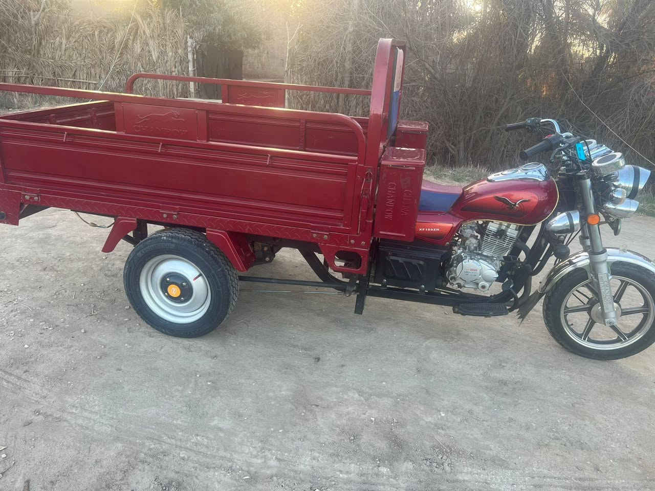 ستوته لبيع موديل 23 طالعه ب24 مرقمه مكان طريق كربلاء نجف عامود 870 السعر خاص 0770 870 5394
