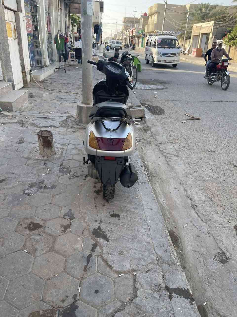 سبيسي ياباني للبيع مكينه ناعمه مفتوحه كفر تجاري اصلي كهربائيات كله شغال مابيه كل نقص مكاني كوت داموك السعر 550وبيه مجال للشراي ***********
