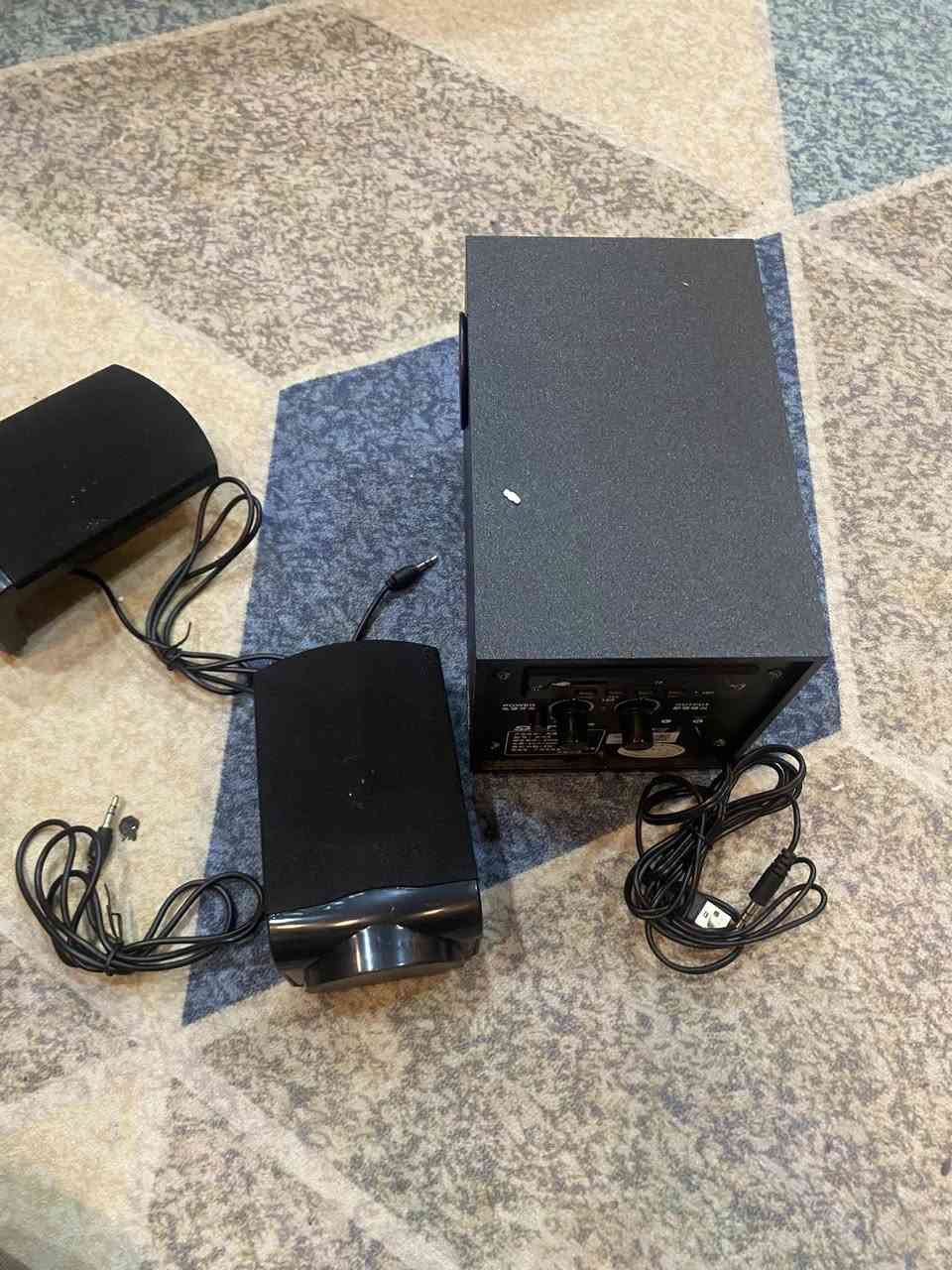 اخوان مضخم صوت سعره 22 الف جديد  ممستخدم وموجود توصيل. مامستخدم


**إذا كنت صاحب هذا الإعلان وتريد حذفه لأي سبب، رجاءا أرسل رسالة إلى الدعم الفني**