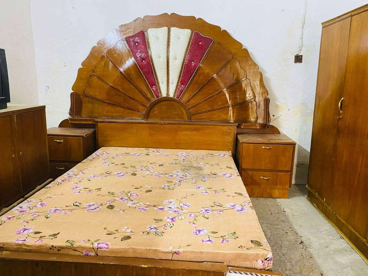 غرفة نظيفة للبيع السعر 250 العنوان الرشيدية


**إذا كنت صاحب هذا الإعلان وتريد حذفه لأي سبب، رجاءا أرسل رسالة إلى الدعم الفني**