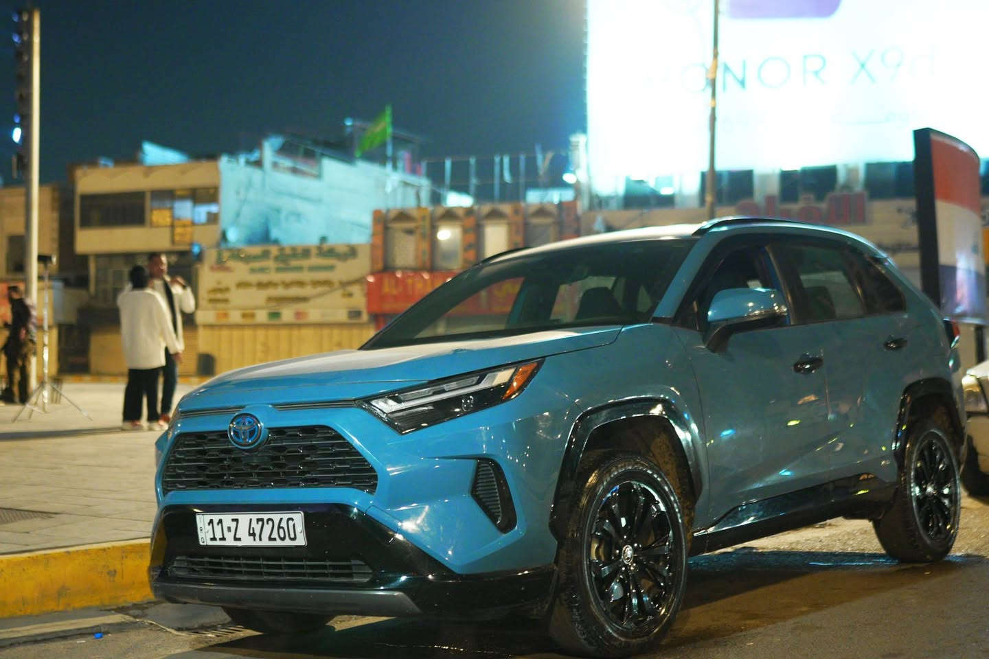 ⚠️بيع مستعجل⚠️

تويوتا راف فور 

ماشيه ٤٠ الف السيارة نظيفه بمعنى الكلمة 

حادثها خفيف شير بلجاملغ و شبر بلبنيد 
مابيها لا لغد لا شاصي لا ايرباك غير هذا الكلام كروتك و السونار على حسابي 

مواصفات السيارة 

• دفع رباعي 4*4
مكينة 2500 هايبرد السيارة طلعقة ما شاء الله 
انطيك تراي المكة روحه رجعه 

كراسي كهرباء 
 
شاشة جبيرة 

• رادار امامي

• مانع تصادم

• كروس كونترول ( مثبت سرعة )

• محافظة على المسار 

• مانع انزلاق

• ابل كار بلاي 

• اندرويد اوتو 

فول تحكم ستيرن 

• إنارة ترحيبية

• اشاير بـ المرايه

• حساسات تجاوز BSM 

• شاشة اعطال

• زجاج ملون

• اضوية امامية زنون LED

• اضوية خلفية LED

• اضاءة السيارة كلها LED

• ليد زنون نهاري

• نظام صوتي مميز

• أوامر صوتية

• حساسات ضغط هواء الإطارات

‏• GPS

• 3 أنظمة قيادة (eco, ev, sport)

• تبريد  قطعتين ثلج 🥶

هاند بريك بصمة 

اوتو هولد 

 السعر 257 ورقة وبيها مجال للشراي 

***********
