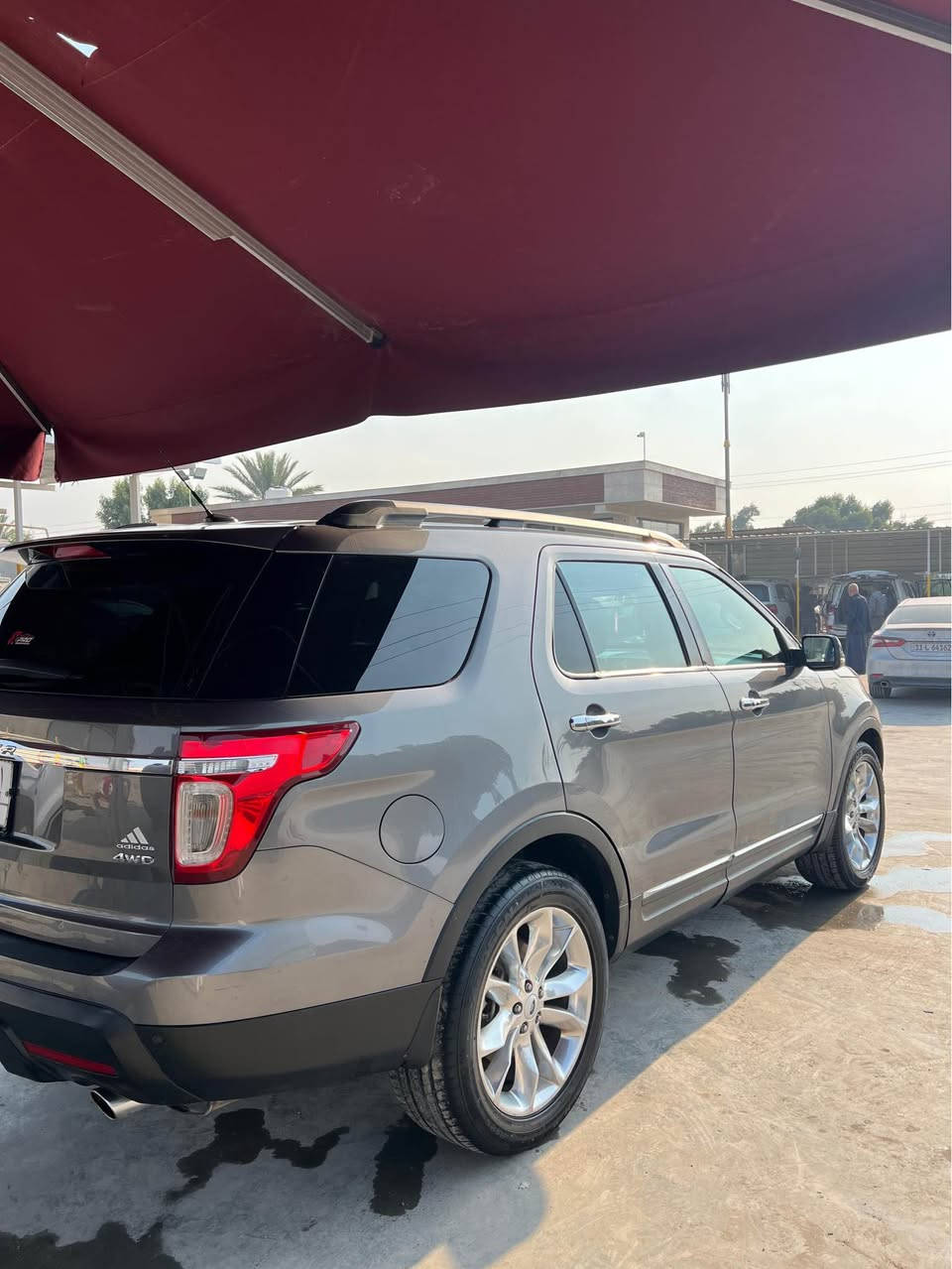 للبيع فورد اكسبلور 6 سلندر  2013 سعر جدا مناسب بيع او مراوس
فوووول مواصفات  
داخل جلد شاشات كامرا 
كير محرك حدادية مكفووووول 
السيارة كلش جديدة 
7 راكب 
رقم بغداد تحويل مباشر 
ضرر بنيد وصار بيها جراد صفحة السايق وصار بيها رش بدون دواخل مكفولة 
السعر.  125 وبيها مجال 
العنوان المسيب. للاستفسار 

*********** بغداد, العراق
