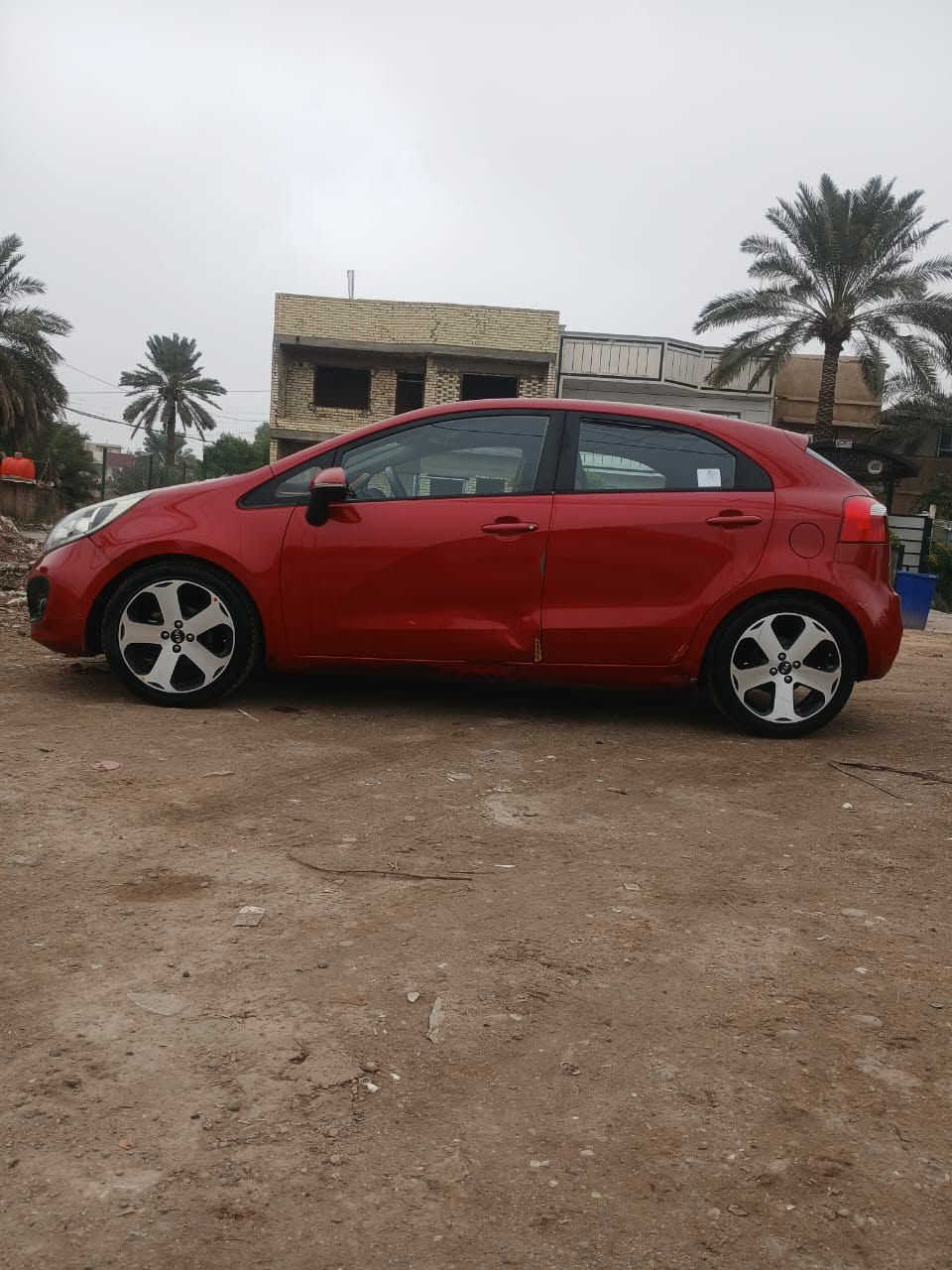 كيا ريو خليجي موديل ٢٠١٥ سيارة نظيفه مال بيت محرك دوش ١٦٠٠ قطرتين مكفوله حادث وصبغ 
مكاني غزاليه /***********
السعر ١٠٢
