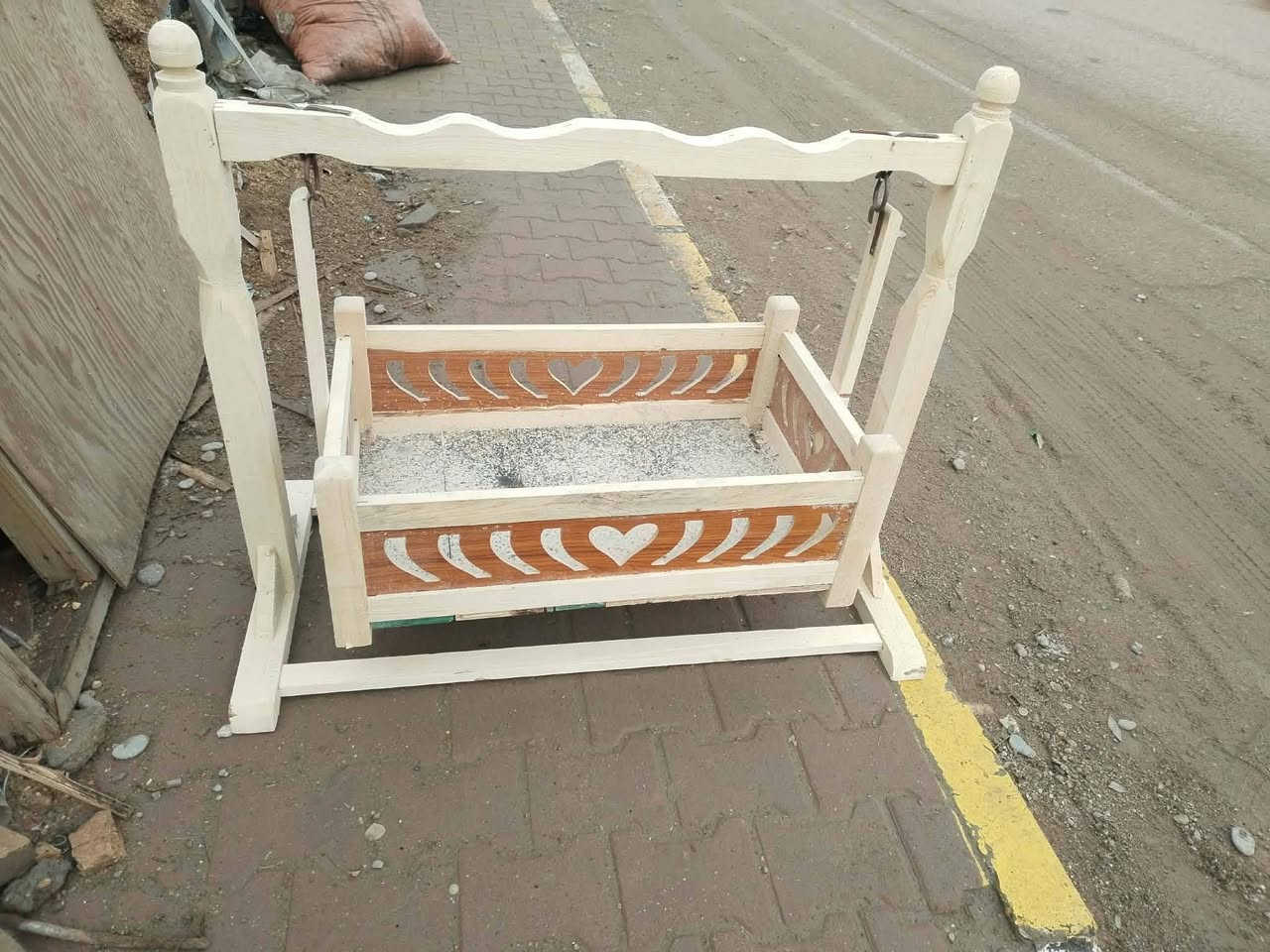 معمل ونجاره التيجان 👑 المكان تكريت شارع الباشا 
للتواصل على الارقام التالية 👈🏼  اتصال او واتساب
***********
***********
***********
