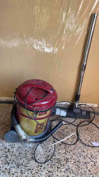 ￼ السعر***********
