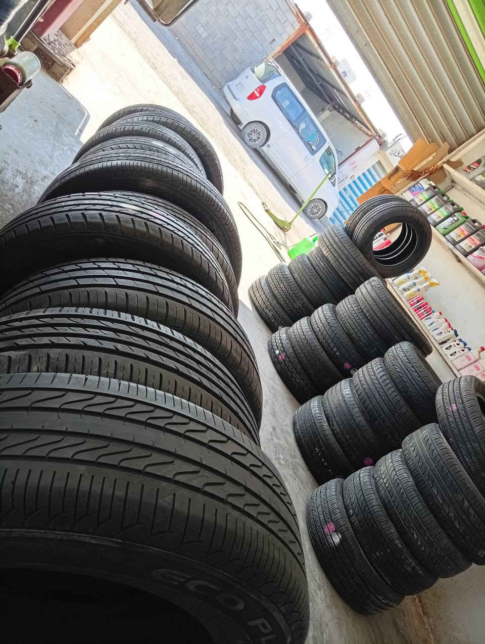 طارات باله ياباني انتاج جديد كل الحجام متوفرح  العنوان شارع 40 قرب فلكت العلم الرمادي  ***********///***********
