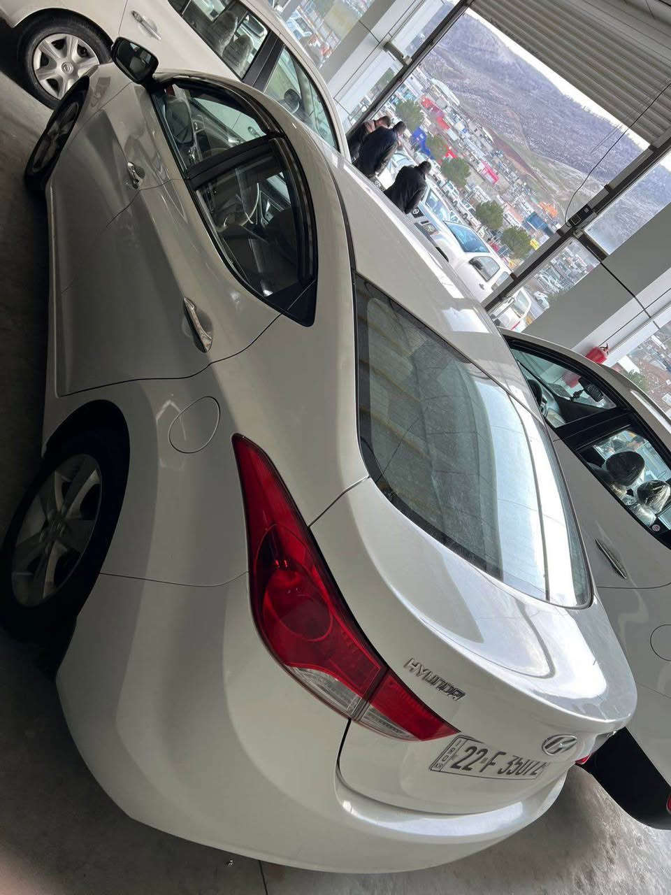 hyundai elantra 2013
هيونداى النترا موديل 2013  خليجى 
مكينة 16 ماوەی رويشتن 165 هه زار 
بي صبغه گيرو مكينه به شرته 
شوين : سوران 
موبايل : ‪‬
*********** أربيل, العراق
