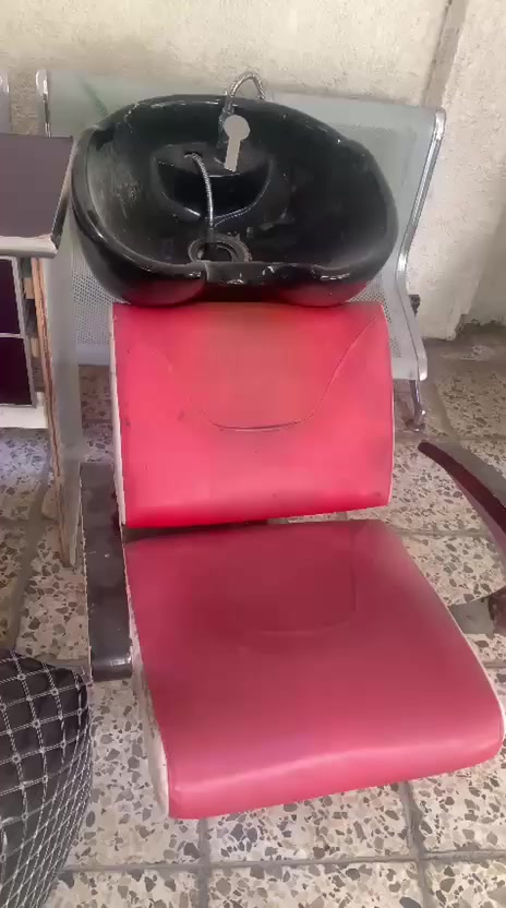 مغاسل ٢ للبيع مع ٣ كومديات عامريه


**إذا كنت صاحب هذا الإعلان وتريد حذفه لأي سبب، رجاءا أرسل رسالة إلى الدعم الفني**