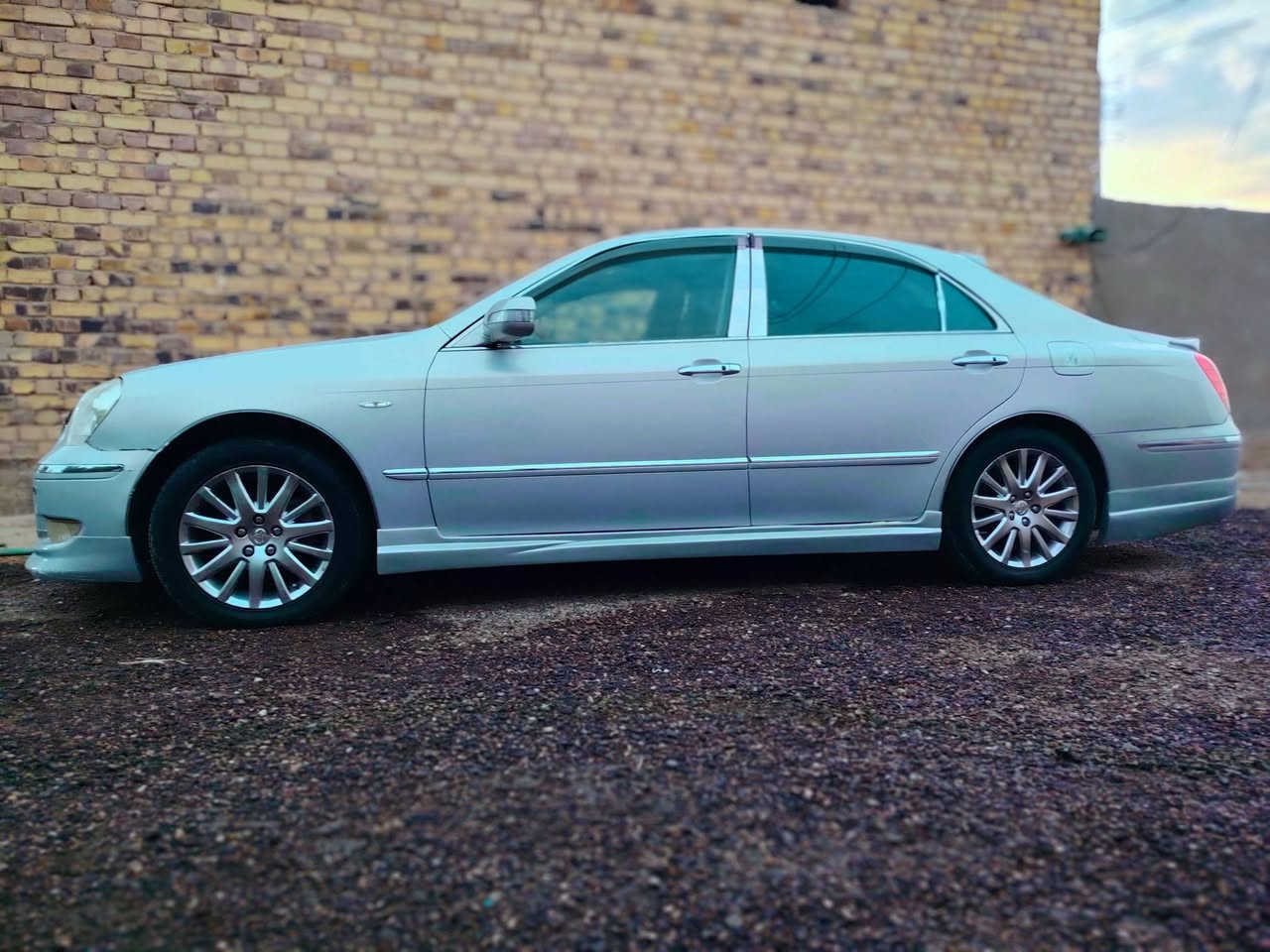 ماجستا لون بحري فول موصفات 2005
المواصفات
فتحه سقف 
5 دكم 
كشنات جلد 
ثلاجه 
برده خلفيه
تبريد 3 قطع
وباقي المواصفات ….
المكان الديوانيه 
للاستفسار ***********
 السعر 125
