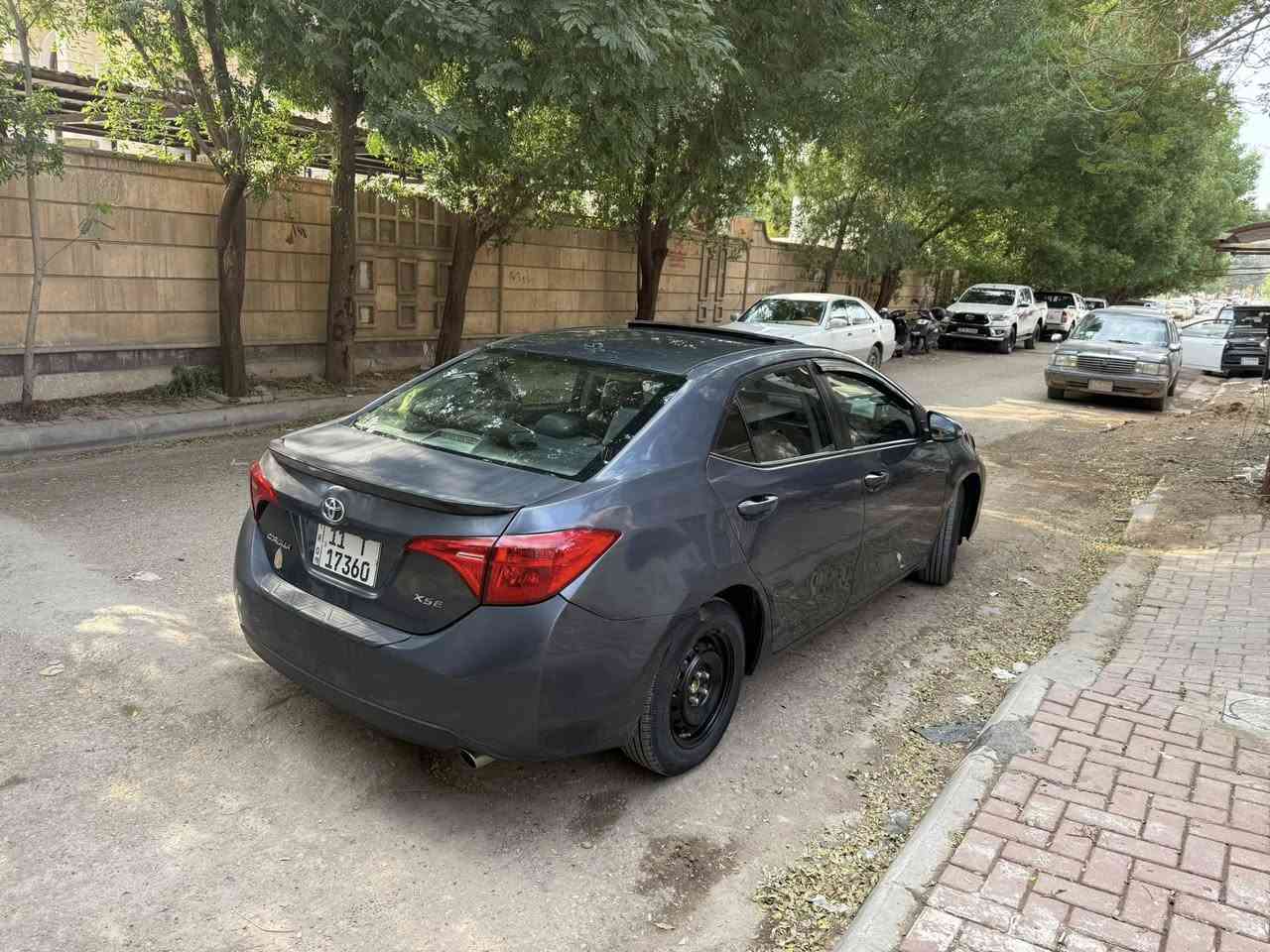 السلام عليكم
للبيع او مراوس كورلا 17 XSE فول 
رقم بغداد باسمي 
حادث خلفي بجم كبس 
مكاني بالكوت 
***********
