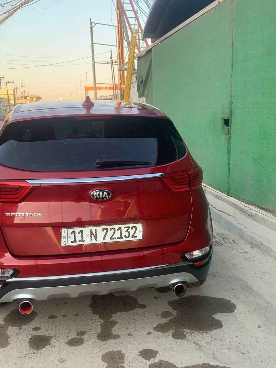 السلام عليكم
كيا سبورتج وراد امريكي 
مديل 2020 
حادثه قبق جنطه بجم كبس مكفول 
سونار موجود بلمنشور 
رقم بغداد جديد  بسمي 
السعر 170 وبي مجال 
مكاني البلديات 
***********
