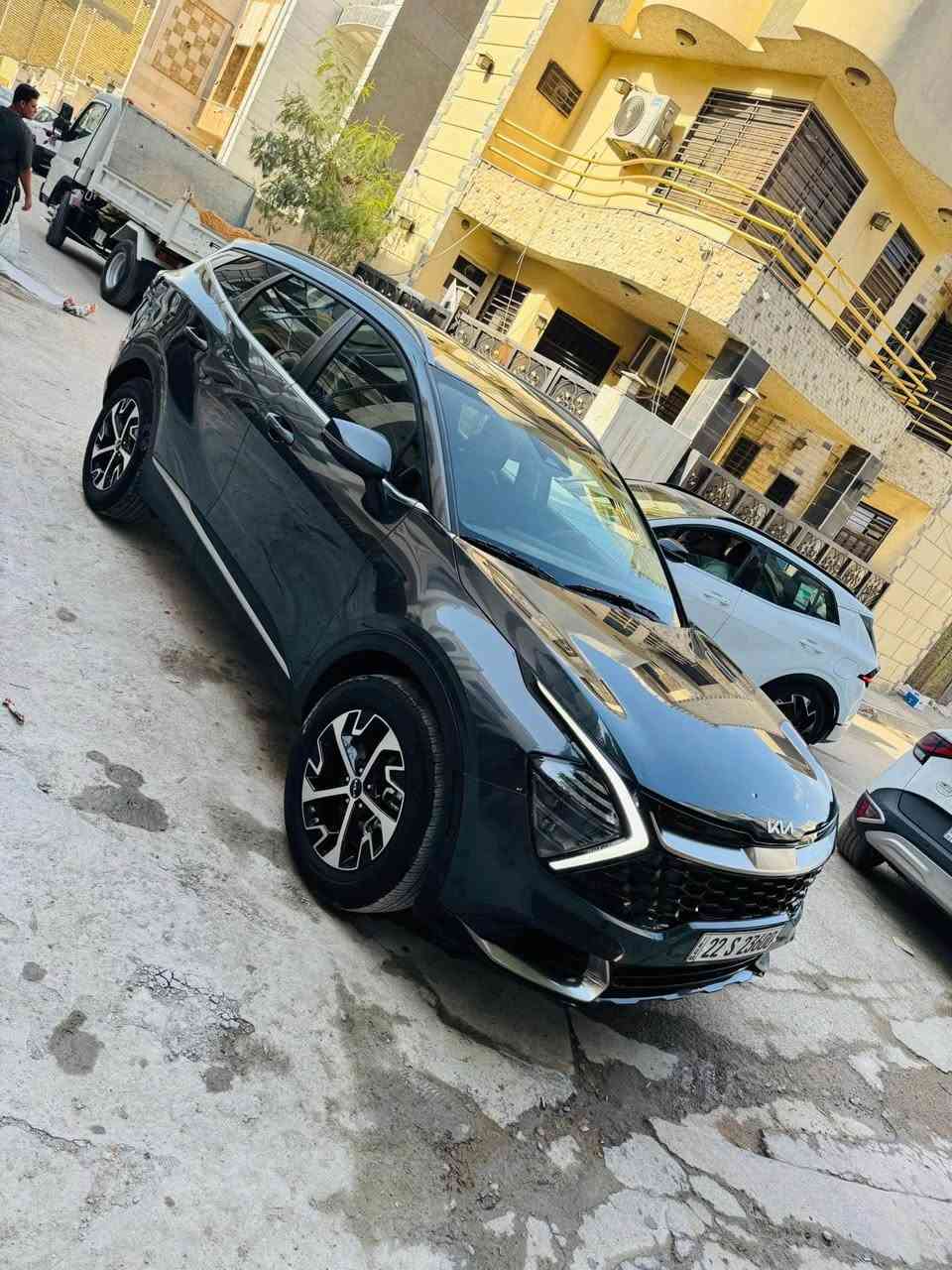 --
السلام عليكم 

كيا سبورتج لون رصاصي 

وارد امريكي موديل 2025رقم اربيل

سياره كلين كفاله شواصي الغود 

ايرباك كله سليم

سياره اخت الزيرو ماشيه3000مايل

المواصفات

بصمة
تشغيل عن بعد
هاند بريك بصمة
نظام ترحيب
شحن وايرليس
رادارات
كشنات جلد 
حساسات وكاميرا
محرك 2500
كشن السائق كهرباء 
تدفئة كشنات
تحديد مسار
تبريد قطعتين
مانع انزلاق
نزول منحدرات
نظام abs
نظام فحص ضغط الاطارات 
وضعيات قيادة
فول تحكم ستيرن
لد امامي خلفي
نقاط عمياء
ويل كب كروم
اوتو هولد 
اوتو ستوب
داخل جلد اسود  

السعر 217$

مكاني بغداد زيونه

رقم الهاتف*********** بغداد, العراق
