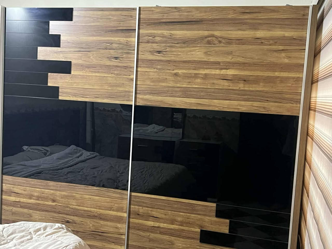 للبيع غرفة عنواني بنجى علي ***********
السعر 450 بيه مجال شراي اتصل
