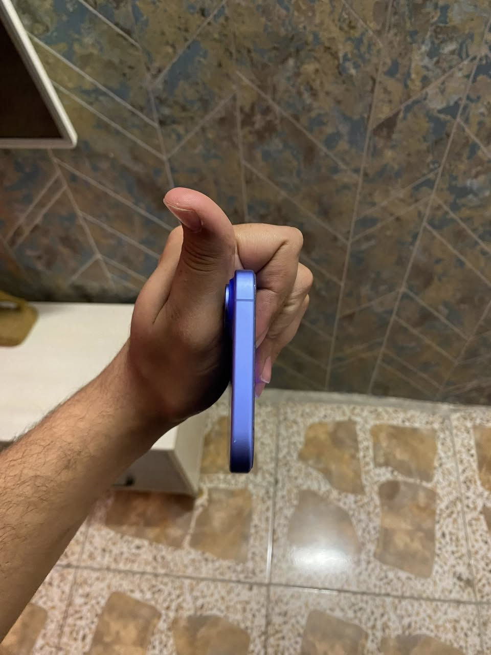 📱 iPhone 16 Plus 256GB – نظيف جداً
🔹 بطارية 99% 🔋
🔹 سعة 256GB
🔹 نسخة أمريكية
🔹 سيم كارت (يدعم شريحة)
🔹 باقي على الضمان لحد شهر 3
🔹 بدون كارتون
🔹 استخدام شخصي، ما مفتوح ولا مصلح 

🎁 يجي وياه كفر Apple MagSafe Case الأصلي

📍 الموقع: (بغداد كرادة)
📩 مراسلة خاص


**إذا كنت صاحب هذا الإعلان وتريد حذفه لأي سبب، رجاءا أرسل رسالة إلى الدعم الفني**