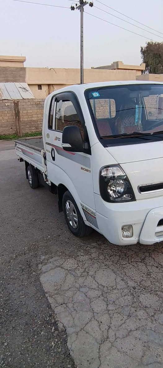 كيه حمل موديل2017 مكفوله كفاله عامه من طخه محرك كير اكسن سياره بسمي تحويل ثاني يوم سعر 120وبيه مجال ***********رقمي
