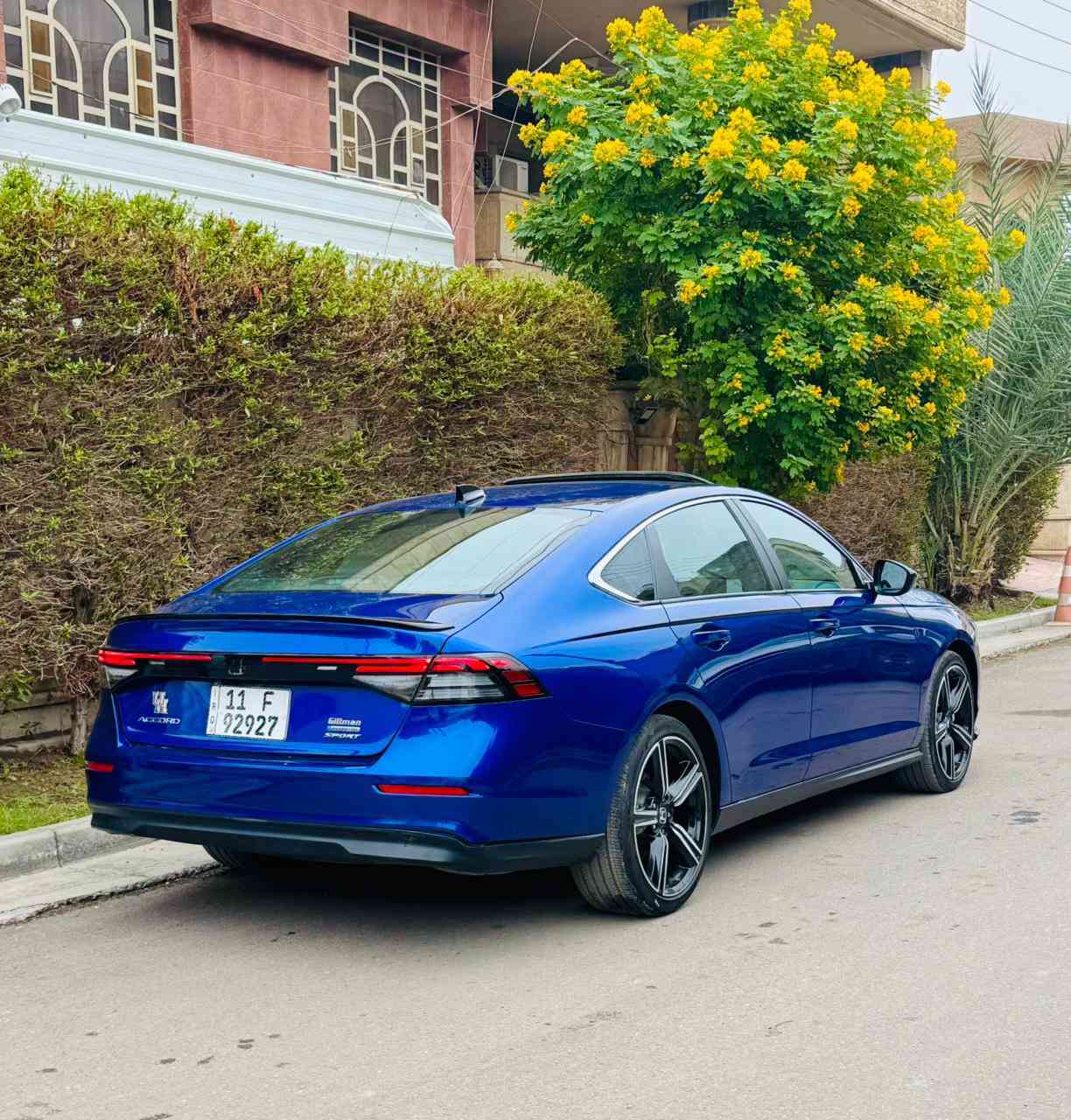 للبيع هوندا اكورد هايبرد موديل 2024
فئه sport فول مواصفات:- مكينه 2000 هايبرد بصمه/بصمه ابواب/فتحه سقف / رادارات اماميه وخلفيه وجانبيه /كراسي كهرباء /تشغيل عن بعد /شاشه كبيره/كامره دواره/فول تحكم ستيرن/تحديد مسار/اوتو هولد/سايد بريك بصمه/كار بلي

وبعد هوايه مواصفات

( ماشية 21  )  

وارد امريكي حادثه فقط دعاميه وشادله دعاميه نفس لون سياره بدون صبغ بدون بارد بدون ايرباك شاصي لغد دواخل مكفوله لجاملغ 

وعلفحص وين ميحب المشتري

صور الحادث ورقم الشاصي موجوده بلمنشور

السعر 210 ورقه ورقه وبي مجال 

مكاني السياره المنصور 

***********
