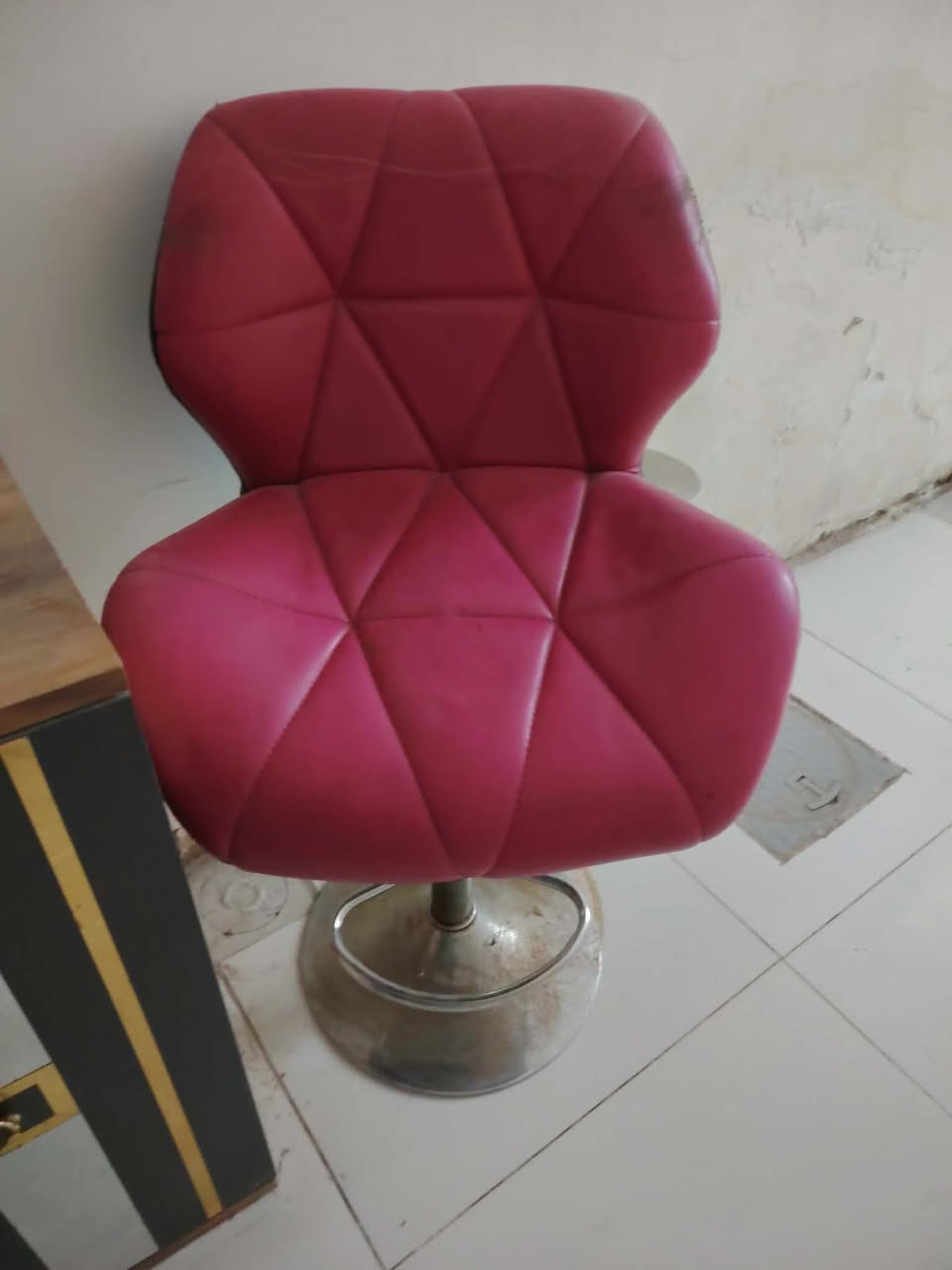 جهاز تنضيف بشره ٣٠٠كرسي حلاقه ٨٠كرسي وردي ٤٠بغداد مدينت الصدر


**إذا كنت صاحب هذا الإعلان وتريد حذفه لأي سبب، رجاءا أرسل رسالة إلى الدعم الفني**