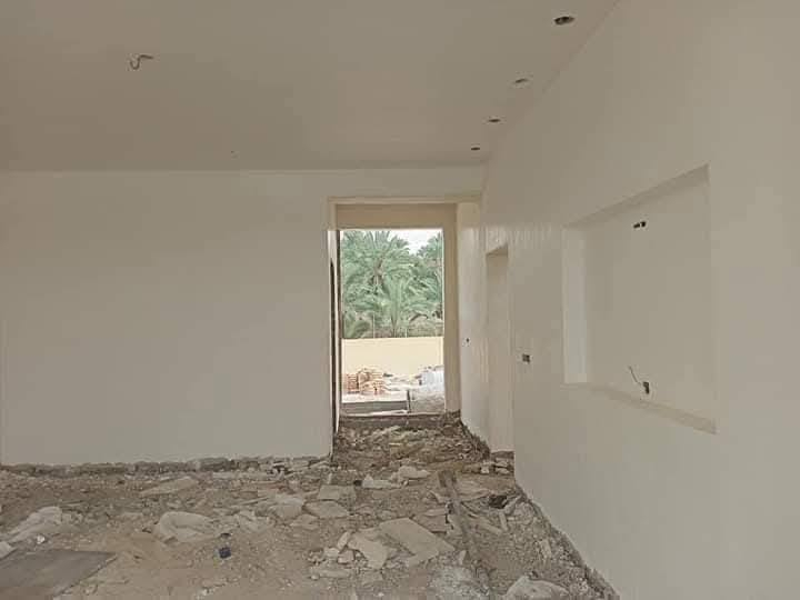 خلفات جص و***********
بياض ولبخ
 وسقل وتشميع شغل مضبوط بغداد وفقط
‏‪***********‬‏
