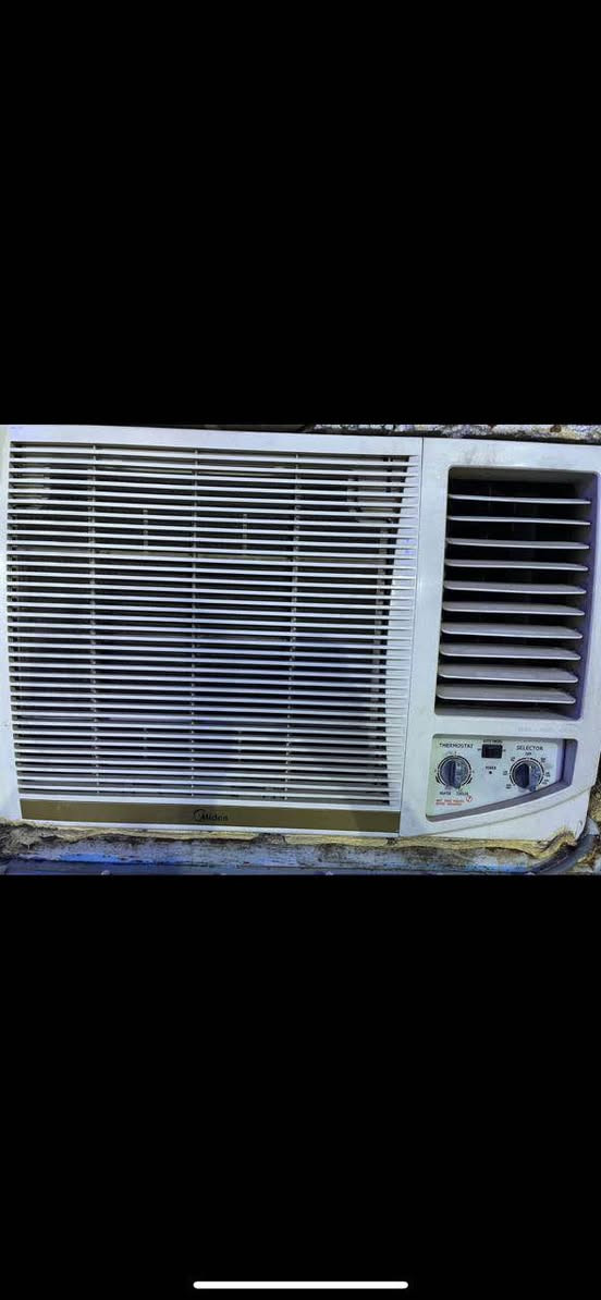 السلام عليكم غراض للبيع سبالت 2 الواحد ب350 نوعيه توسوت انفيرتر وطنيه مولد مكيف ب200 غساله 325 تخم ديوان 300 طباخ 350 كاونتر مع السنك 125 الاغراض نظيف مابيه اي ضرر السعر بي مجال المكان الحريه حي السلام *********** بغداد, العراق

