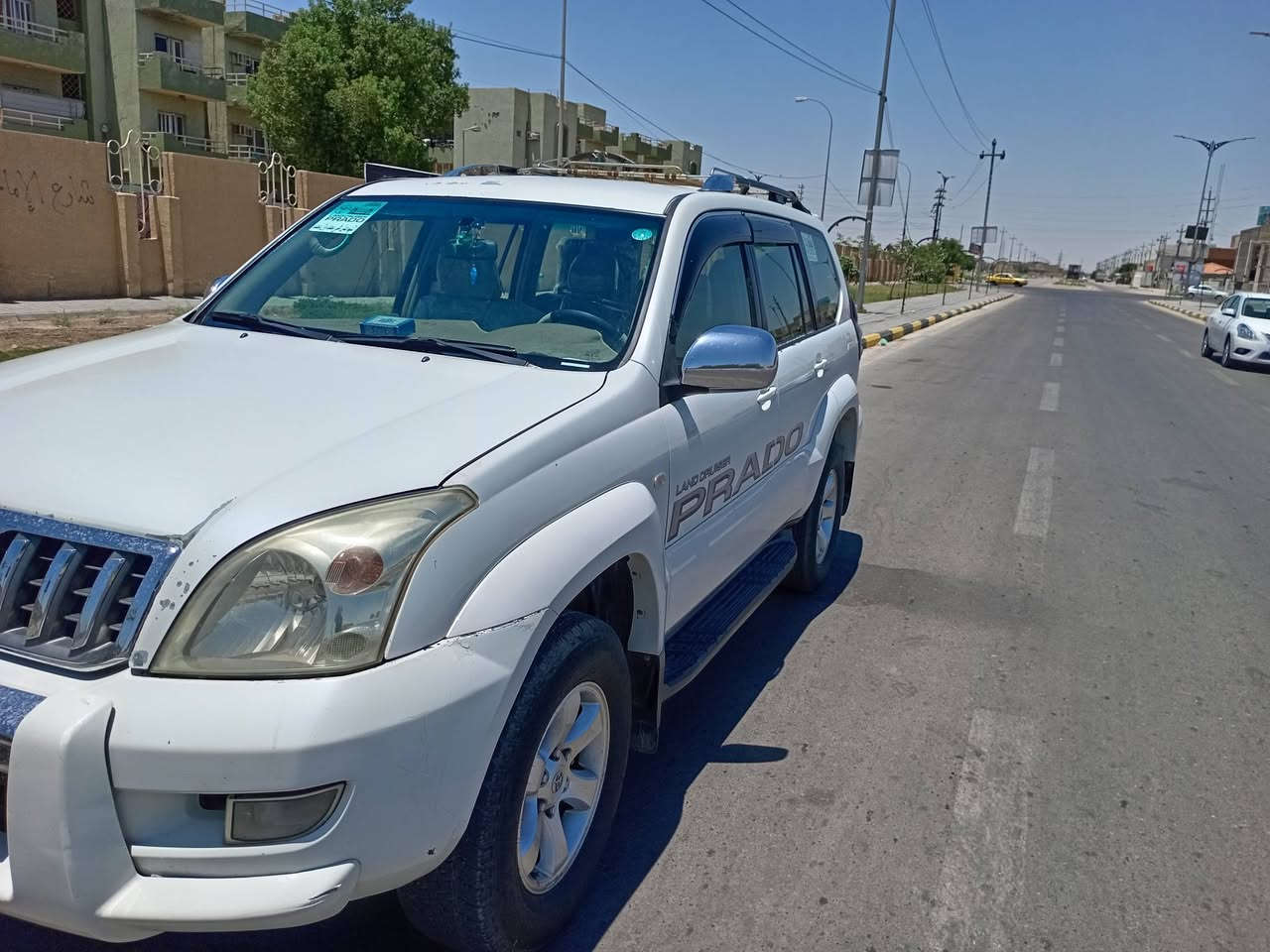 اللهم صل على محمد وآل محمد الطيبين الطاهرين.
برادو 2008 خليجية مكفولة رقم اربيل بآسمي محرك 4 سلندر 2700 مكفولة من الصبغ والحادث والتبديل تخم تاير حدادية، رقم انكليزي سنوية 2028، تبريد خير من الله سيارة علي وضع الشركة، انارة ترحيب أسفل الكشنات والدشبول جرس سرعة. مكان السيارة واسط مركز الكوت

السونار مرفق 
مراوس ببرادو 2010 أو 2011 أو بيع معروضه 160$ وبيها مجال قابل للتفاوض.


**إذا كنت صاحب هذا الإعلان وتريد حذفه لأي سبب، رجاءا أرسل رسالة إلى الدعم الفني**
