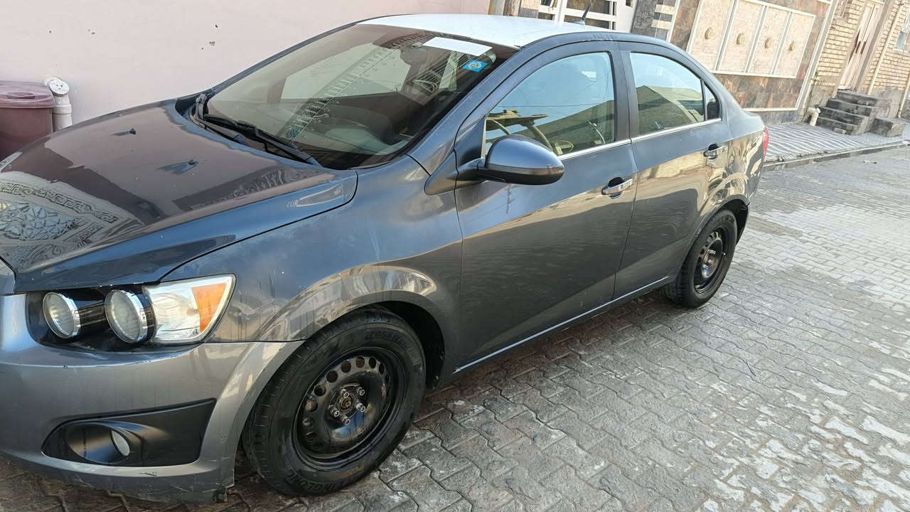 للبيع فقط
سياره شوفر ليت سونك مديل 2013 رقم الجديد بغداد السياره ب اسمي مكينه جيده حداديه جيده كير بي مشكلة كلش بسيطه المكان النجف / كوفة السعر ٥٨ وبيه مجال الاستفسار ***********
