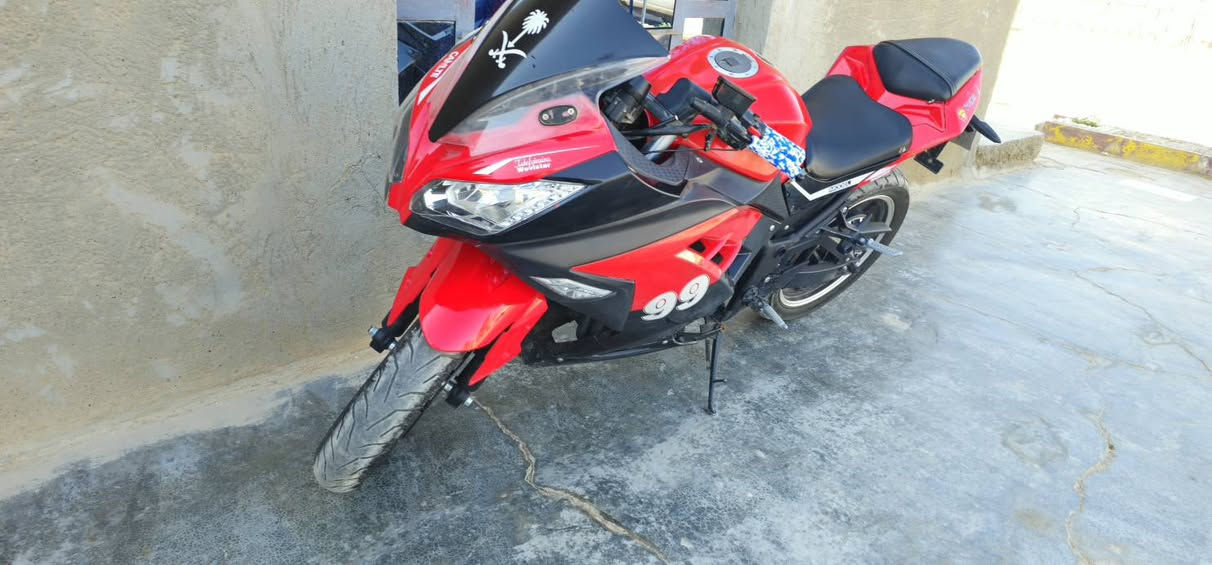 للبيع بطحه شحن 12 بطاريه سرعه 120 موديل 2023 الشحنه الوحده 100 كيلو اتمشيك الاتصال{***********} صلاح الدين تكريت
