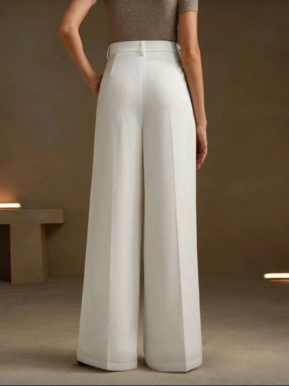 كيلوت ابيض من شي ان 
السعر 5


**إذا كنت صاحب هذا الإعلان وتريد حذفه لأي سبب، رجاءا أرسل رسالة إلى الدعم الفني**