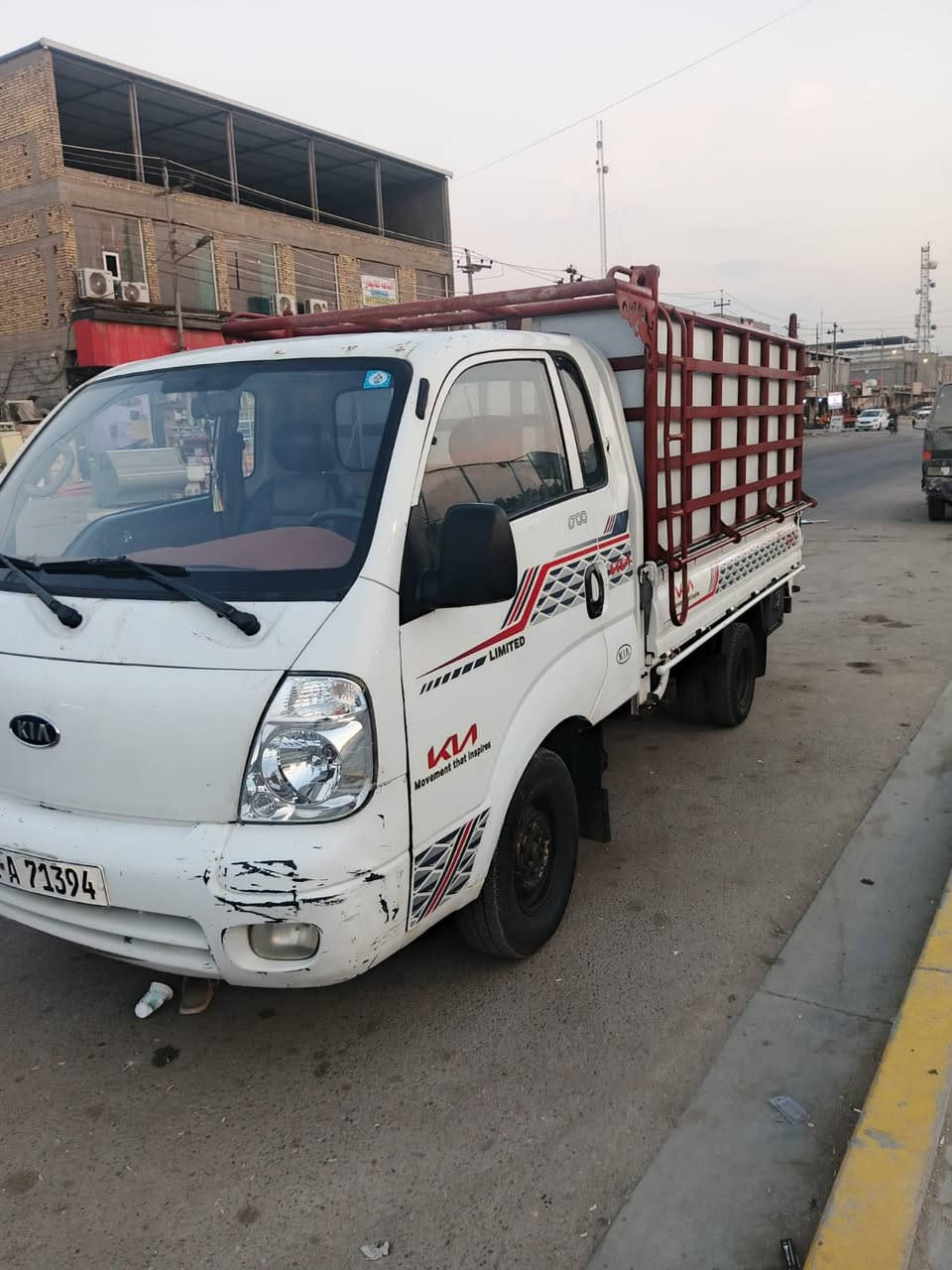 كيه بنكو كير محرك اكسن شاصي مكفول رقم انكليزي موديل 2007 محرك 2700 سياره نضيفه وجاهزه حداديه تختم تاير كهربائيات كلها شغاله مابيها نقص الشراي يتصل مكاني بصره رقم بغداد مشروع وطني. /***********
