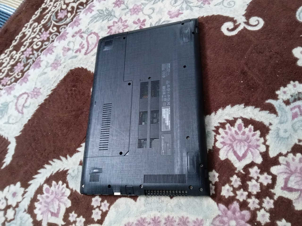 لابتوب للبيع حيل نضيفه اتشغل العاب وتشغل برامج هندسيه  مواصفاته بلصور اليريده  يجي خاص او واتس اب  السعر 175 نهايته
بغداد حي التراث
***********
توصيل ماعندي
