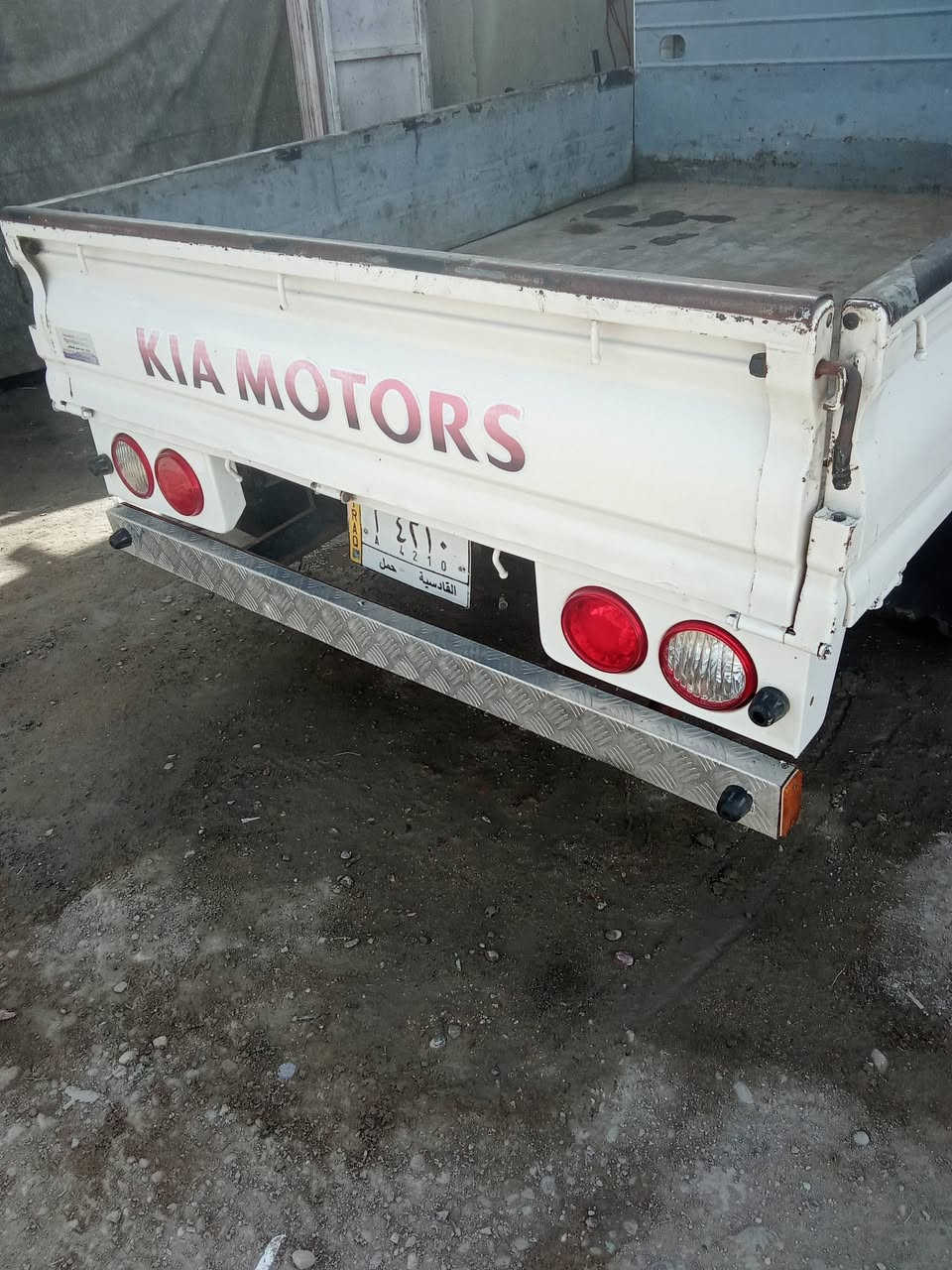 2009 محرك كبير حداديه تبريد مكفول السعر 110$. ***********
