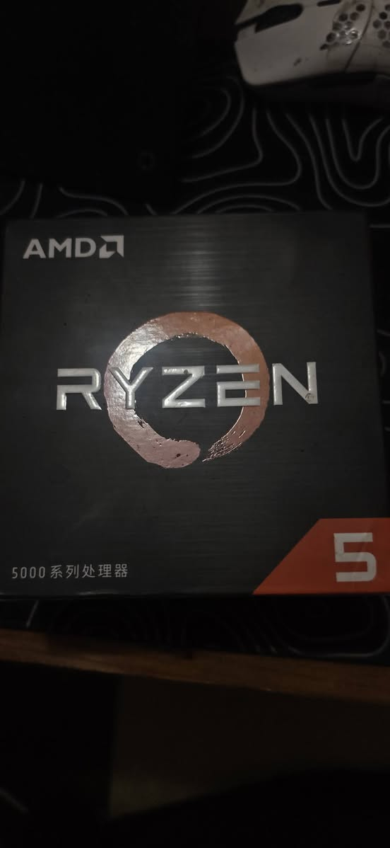تجميعة للبيع
الكيس 
B450 prime asus black
Ryzen 5 5500
8 gb ram 2400 hyperx
M.2 512 gb 
SSD 256 gb
Acer ac550 80 plus bronze 550W 
القطع اغلب كراتينها موجوده
وعندي قطع ابيعها بسعر رخيص للشخص اللي يشتري التجميعه 
كيبورد fantech frost
ماوس glorious model 0
معالج r5 3400g

سعر التجميعه 400 وبيها مجال
رقمي ***********
