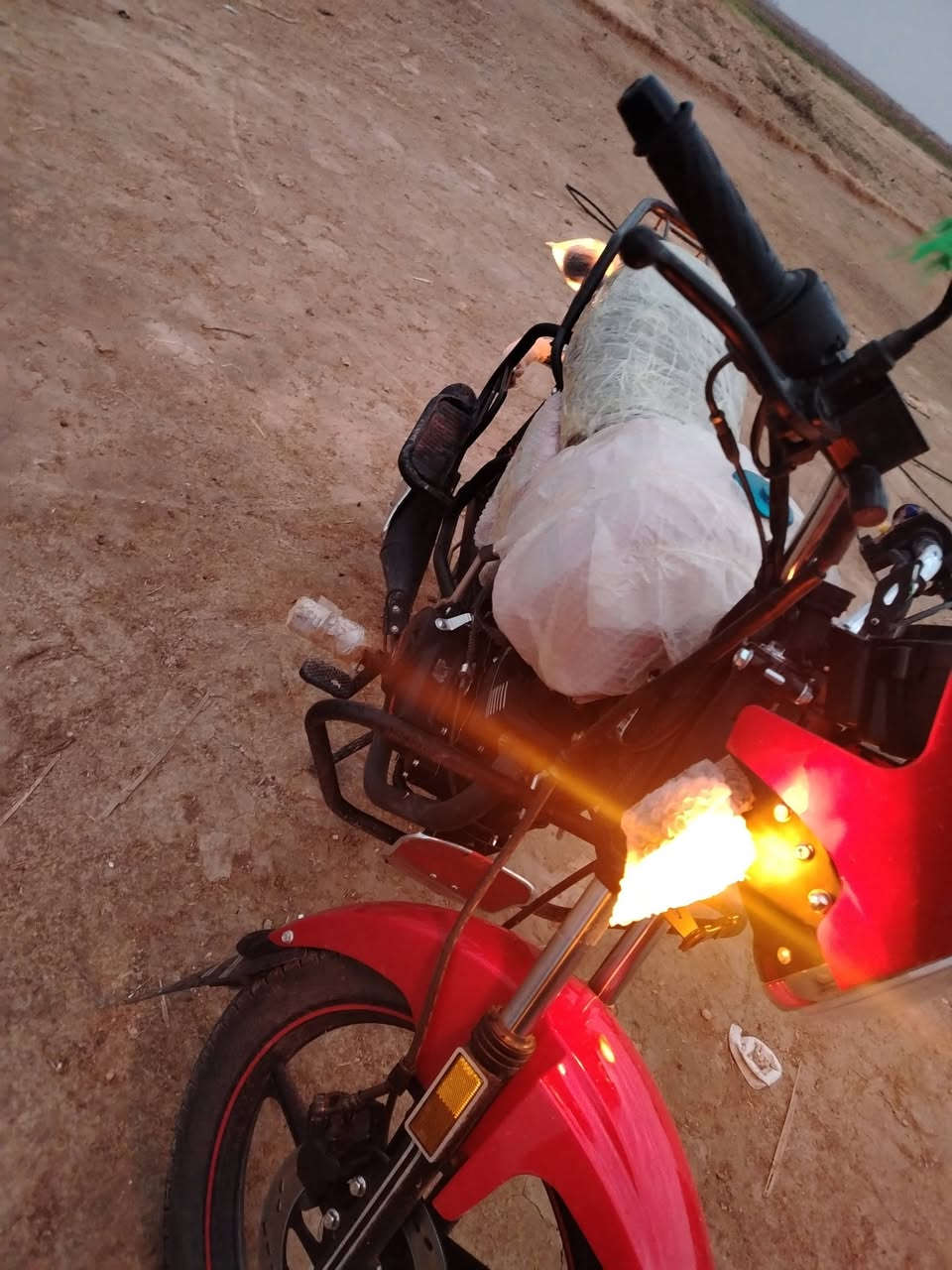 السلام عليكم دايوان موديل 25 ما ماشي كلش قليل المكان سامراء صلاح الدين محرك 200 استفسار على هذا الرقم.         ***********
