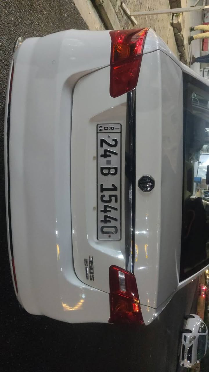 MG 350 S (1.5) 
موديل 2014
ما مصبوغة 
كير ومحرك بشرط 
فتحة سقف
4 بستم 
كامرة خلفية 
رقم وسنوية جديد 
هزة بأسمي 
السيارة رقم دهوك 
السعر 60 وبيه مجال للشراي أربيل, العراق


**إذا كنت صاحب هذا الإعلان وتريد حذفه لأي سبب، رجاءا أرسل رسالة إلى الدعم الفني**