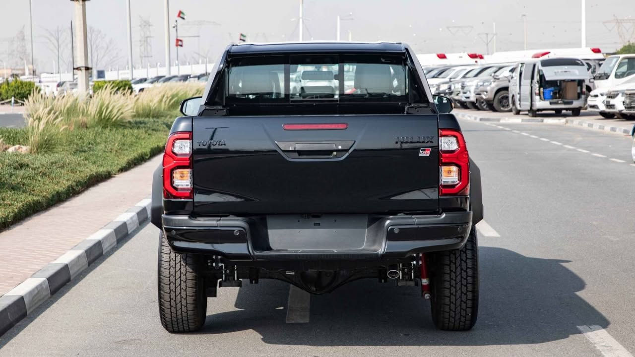 Toyota Hilux GR Sports 4.0L Petrol 2026
Call or WhatsApp: +971503350518


**إذا كنت صاحب هذا الإعلان وتريد حذفه لأي سبب، رجاءا أرسل رسالة إلى الدعم الفني**