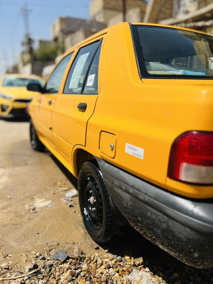 سلام عليكم سايبة 2023 للبيع  كفاله عامة فقط اصبعين بلجاملغ الخلفي بارد و كير ومكينه خير من الله مثل ما موضحلكم بصوره لسياره بئسمي تحويل ثاني يوم ولسعر 65 وبيهة مجال بصيط ***********
