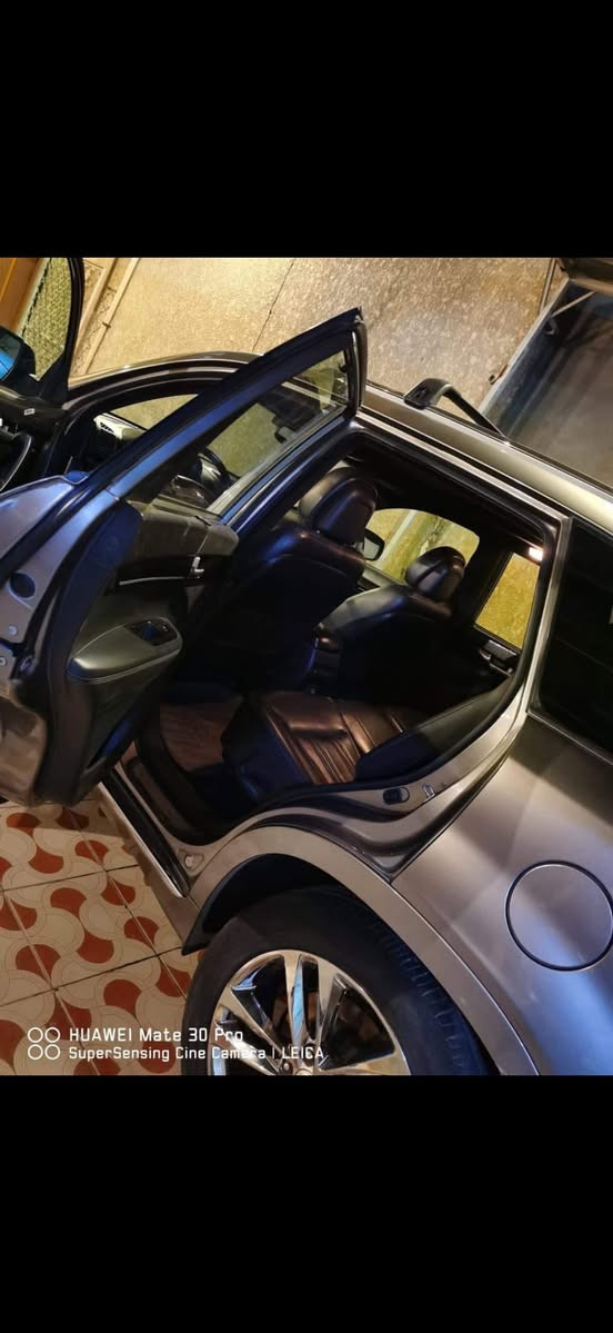 كيا سورنتو 2015 فول sxlضرر جاملغ وبنيد سياره جاهزه من كولشي السعر 175 وبيه مجال وتساب ***********
