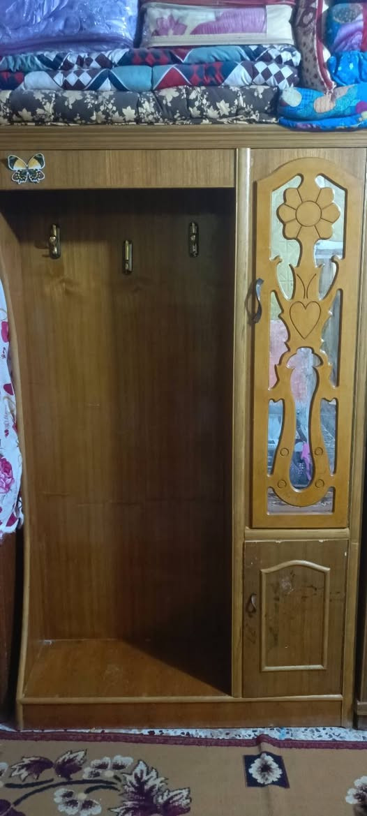 سلام عليكم لبيع كنتور ابو بابين  وزاويه  نضيفات سعر لكنتور 125 وزاويه سعره 75


**إذا كنت صاحب هذا الإعلان وتريد حذفه لأي سبب، رجاءا أرسل رسالة إلى الدعم الفني**