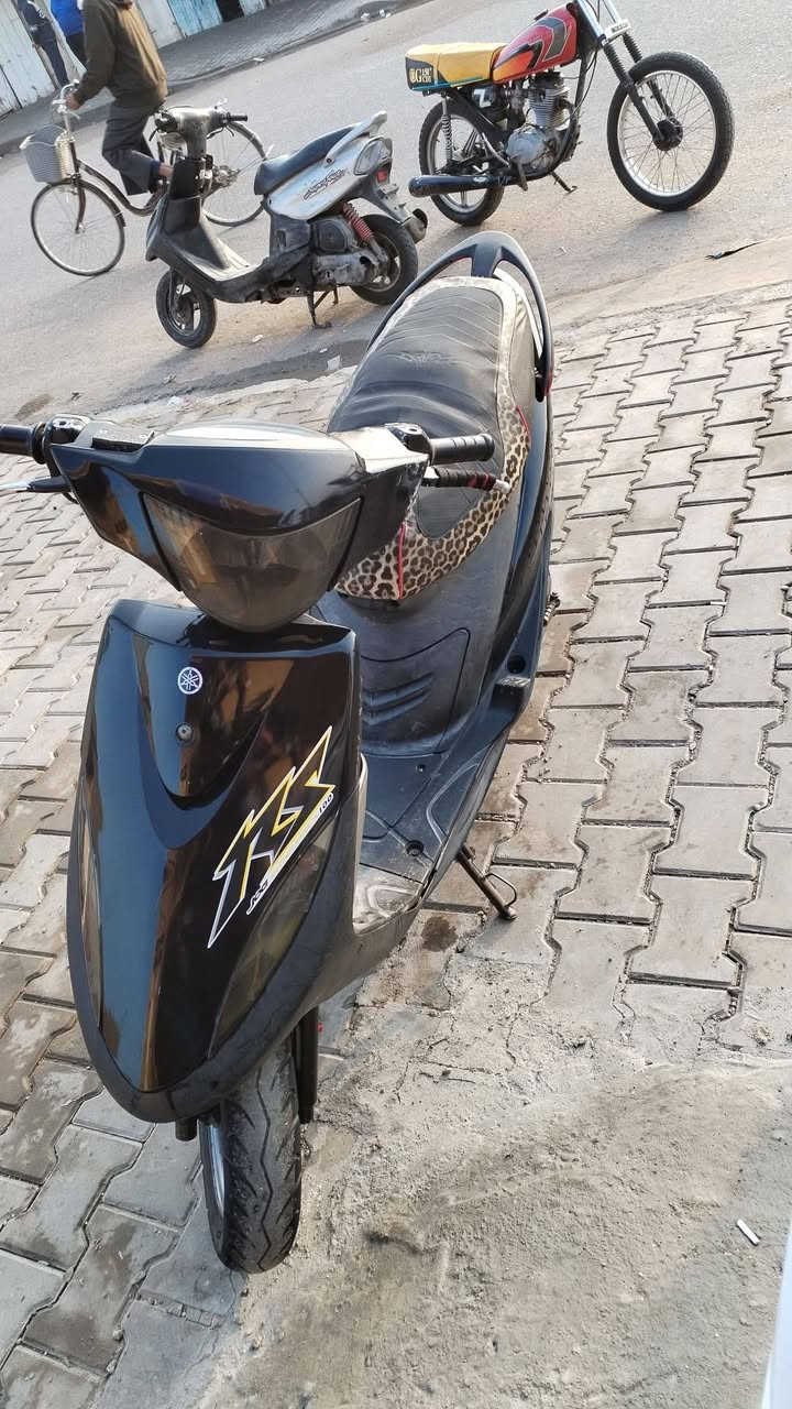 للبيع ماكس عدله سلف هندر كهربائيات كلها شغاله مكانها بغداد اليوسفيه السعر 450وبيها مجال***********
