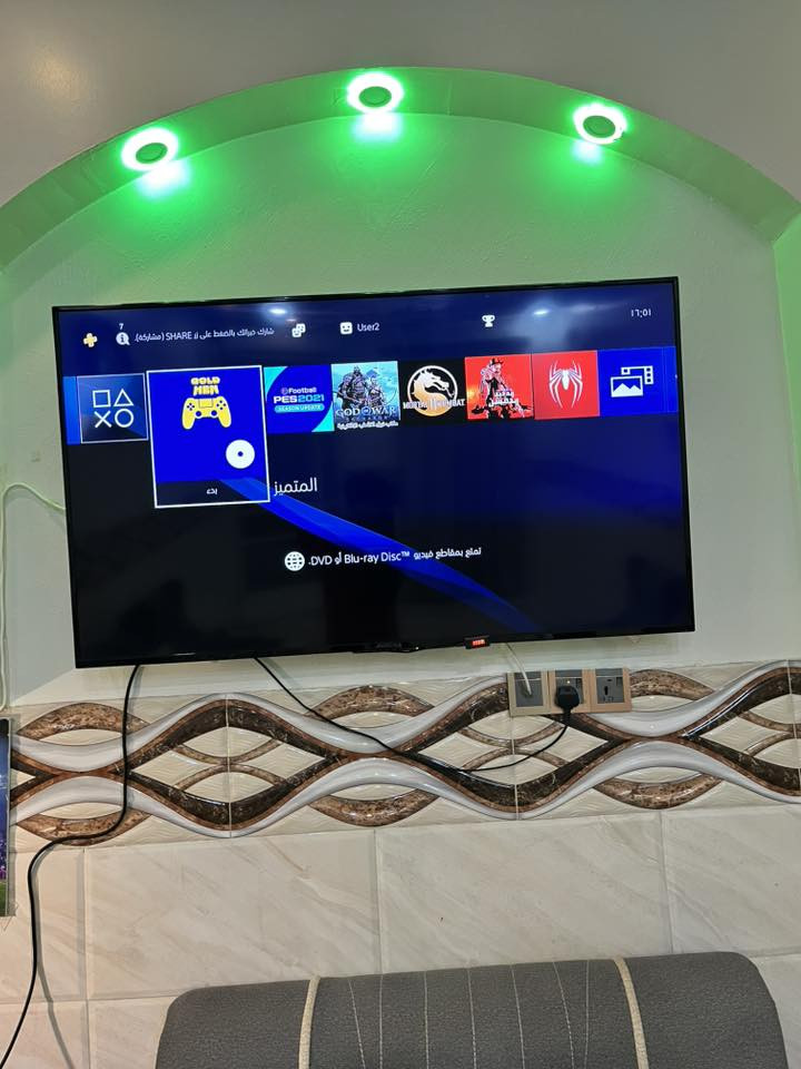 PS4 نص تيرا

لك ستكير مامفتوح ولا فايت مصلح مال بيت نضيف كلش مهكر نضام 11
بي خمس العاب الي بالصورة 
ويا يو بي اس وجوستكين واحد اصلي واحد تجاري  
السعر 250قفل لحد يعامل توصيل موجود لكل محافضات  
***********
