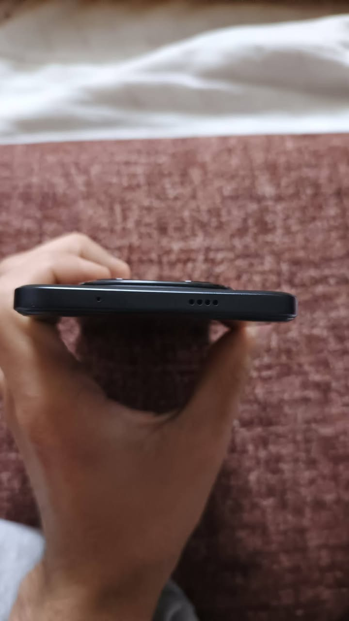 Resmi note 15 pro plus.
ذاكرة 512
رام24
%نضافه 100
مستخدم شهر فقط
للبيع السعر 600.
رقمي آسيا بي واتس اب
***********.
